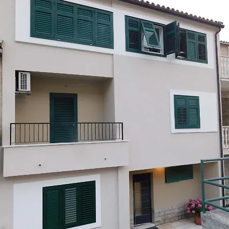 11361b Makarska
